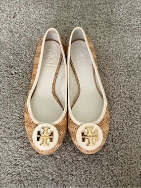 Tory Burch Natural Raffia Ballet Flats with Gold Logo